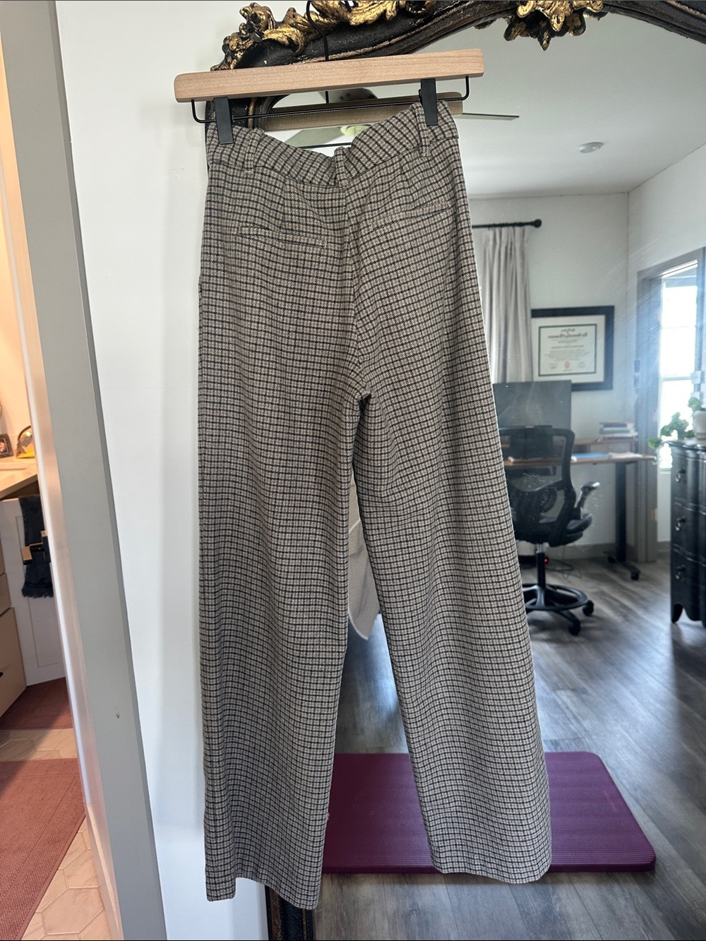 Aritzia The Effortless Pant - Brown and Cream Plaid - Picture 5 of 5